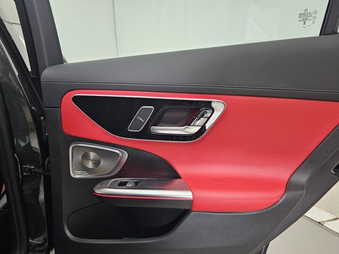 Certified 2025 Mercedes-Benz C 43 AMG 4MATIC Sedan image 17