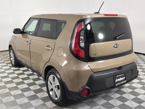 Used 2015 Kia Soul image 7