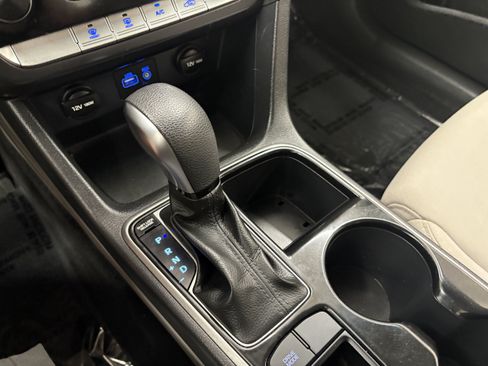 Used 2019 Hyundai Sonata SE FWD image 18