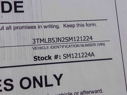 Used 2025 Toyota Tacoma SR5 image 29