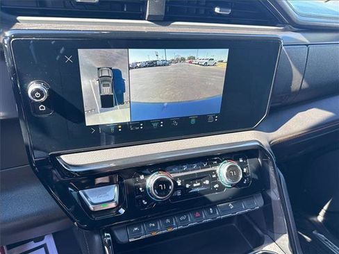 Used 2023 GMC Sierra 1500 AT4 w/ AT4 Premium Package image 22