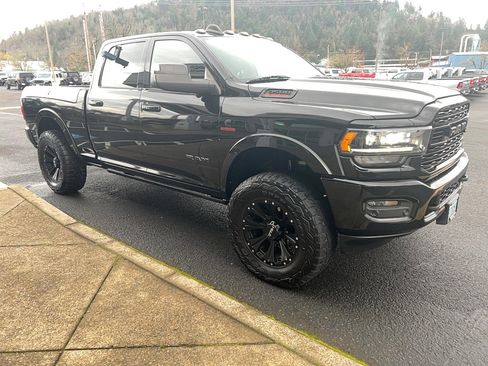 Used 2020 RAM 3500 Limited image 3