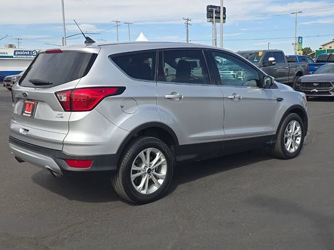 Used 2019 Ford Escape SE AWD/4WD image 3