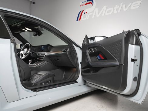 Used 2024 BMW M2 w/ Lighting Package RWD image 77