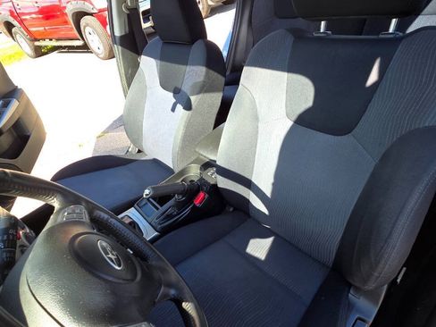 Used 2010 Subaru Impreza Outback Sport AWD/4WD image 27