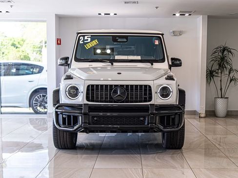 Used 2025 Mercedes-Benz G 63 AMG 4MATIC image 2