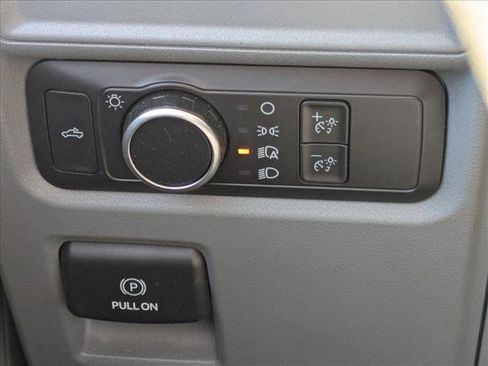 Used 2022 Ford F150 XL w/ Equipment Group 101A High image 12