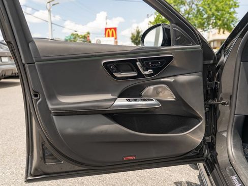 Used 2024 Mercedes-Benz E 450 4MATIC Sedan w/ Airmatic Package image 12