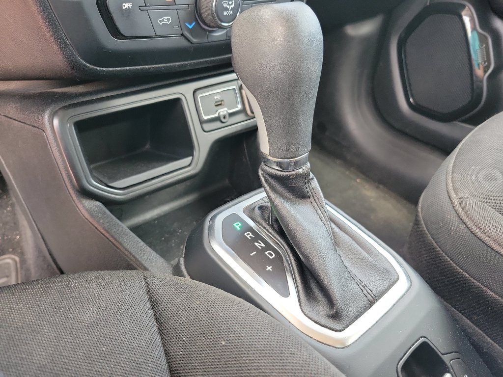 Used 2020 Jeep Renegade Altitude FWD image 20