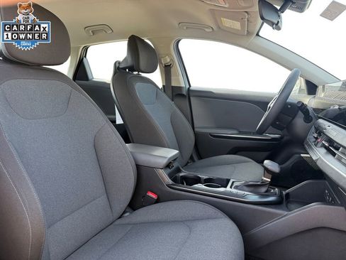 Certified 2025 Kia K4 FWD image 15
