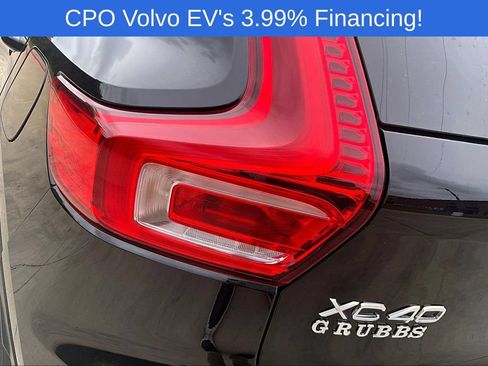 Used 2023 Volvo XC40 Recharge Plus AWD/4WD image 40