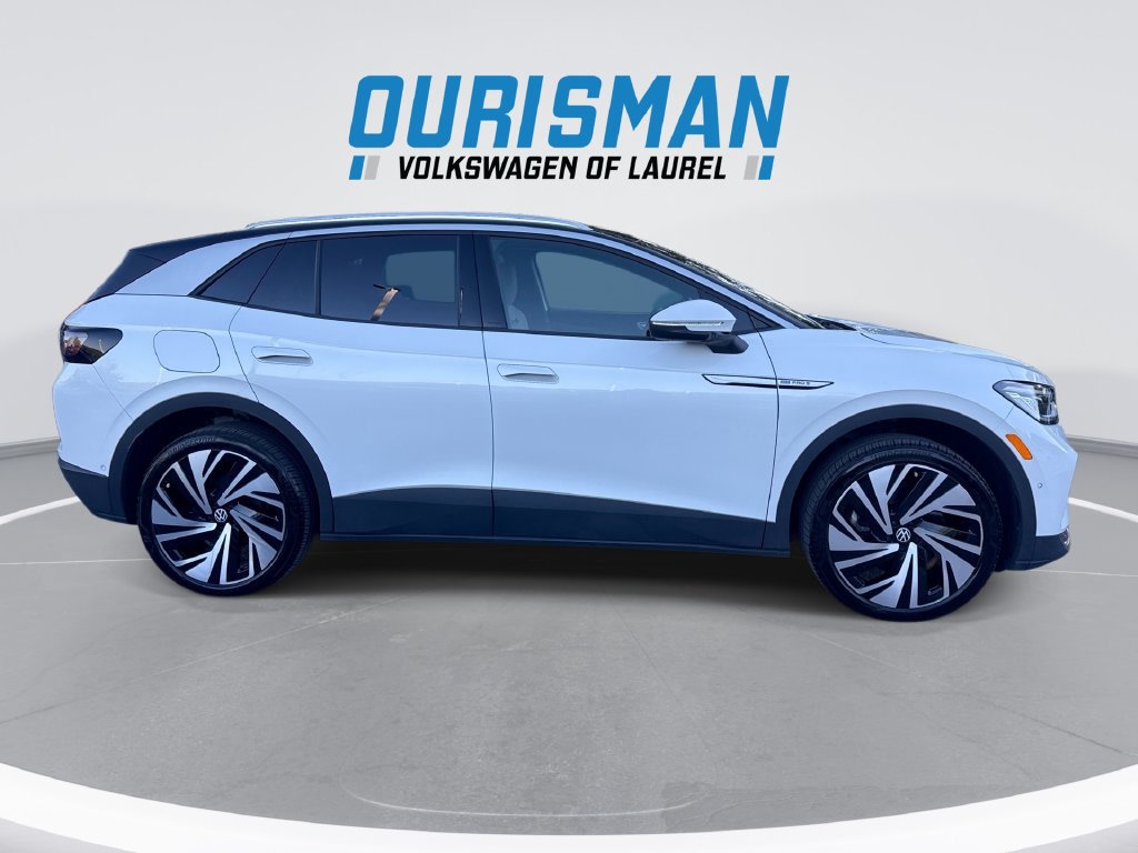 Used 2025 Volkswagen ID.4 Pro S Plus AWD/4WD image 9
