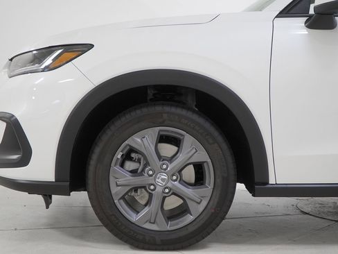 New 2026 Honda HR-V LX image 16