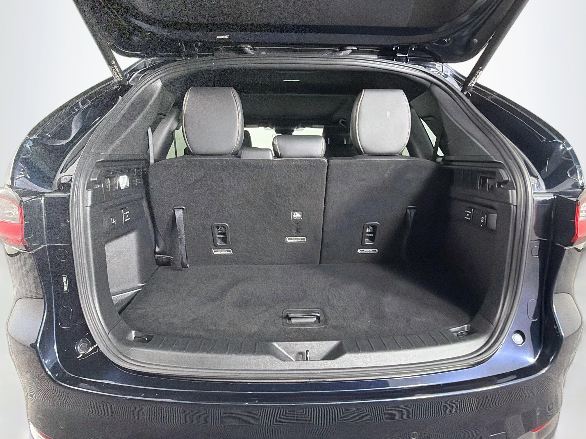 Used 2024 MAZDA CX-90 Plug-In Hybrid w/ Premium Plus AWD/4WD image 32