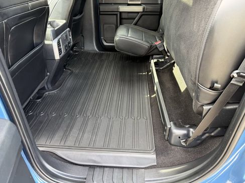 Used 2019 Ford F150 Raptor w/ Equipment Group 801A Mid image 32