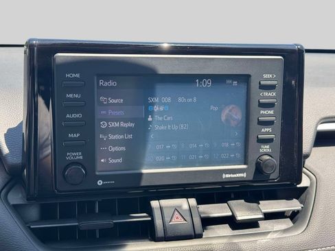 Used 2021 Toyota RAV4 XLE w/ Convenience Package AWD/4WD image 26