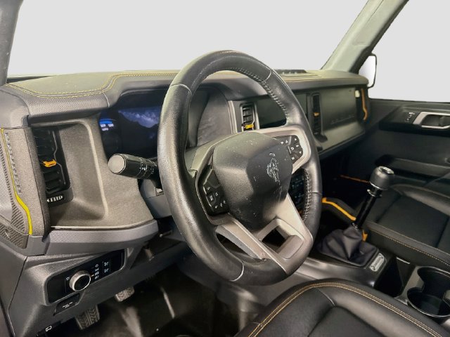 Used 2024 Ford Bronco Badlands w/ Sasquatch Package AWD/4WD image 9