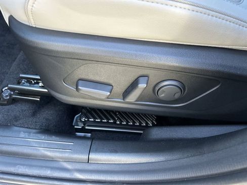 New 2026 Hyundai Tucson Limited image 23