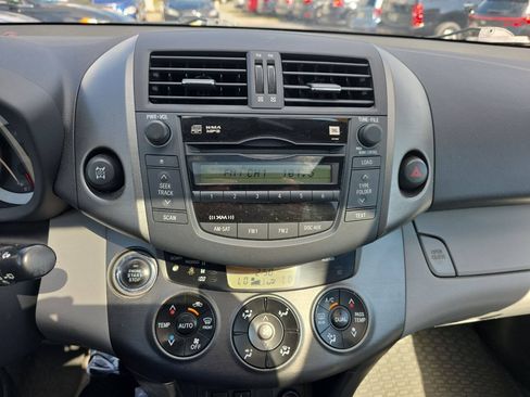 Used 2010 Toyota RAV4 Limited w/ Limited Extra Value Pkg AWD/4WD image 19