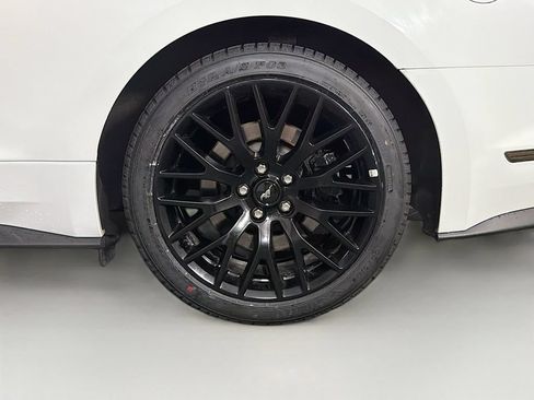 Used 2018 Ford Mustang GT Premium RWD image 31