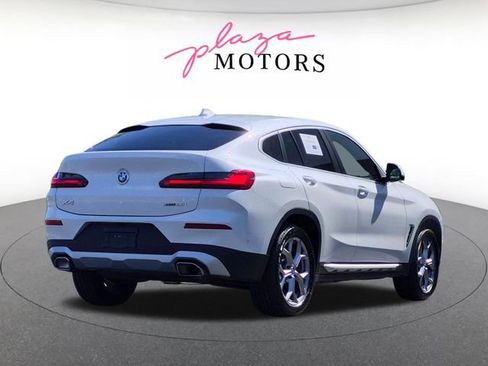 Certified 2025 BMW X4 xDrive30i AWD/4WD image 5