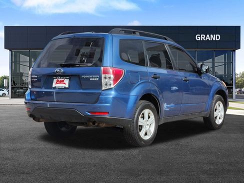 Used 2010 Subaru Forester 2.5X AWD/4WD image 5
