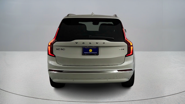 New 2026 Volvo XC90 T8 Plus w/ Protection Package Premier AWD/4WD image 6