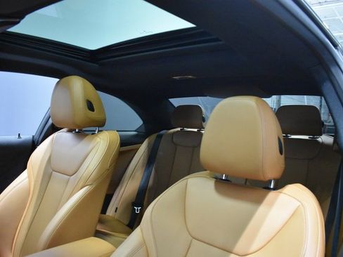 Used 2023 BMW M240i xDrive Coupe w/ Premium Package image 16