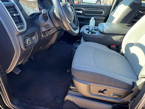 Used 2024 RAM 2500 Big Horn w/ Bed Utility Group image 16