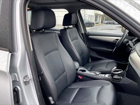 Used 2015 BMW X1 xDrive28i image 9