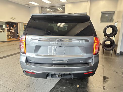 Used 2022 Chevrolet Tahoe LT w/ LT Signature Package image 7