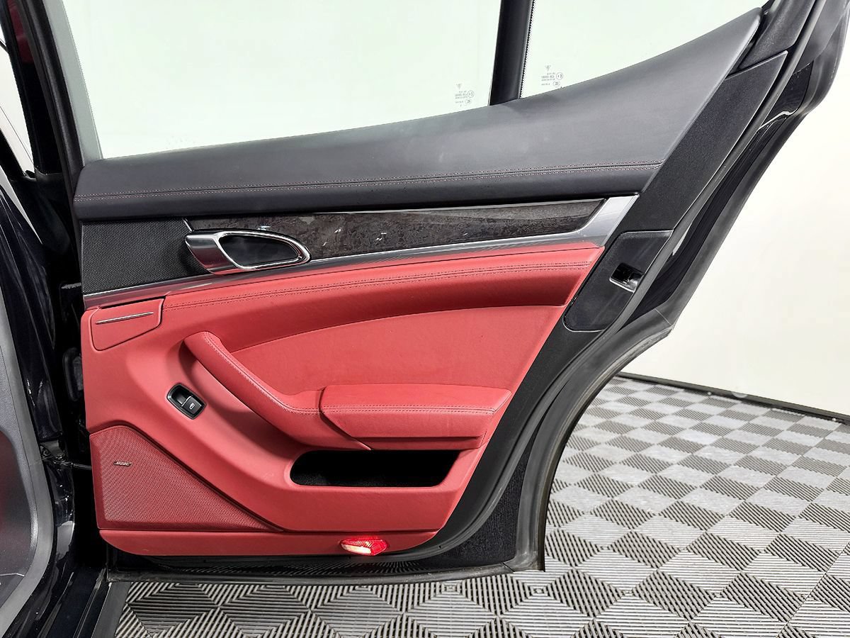 Used 2016 Porsche Panamera GTS AWD/4WD image 45