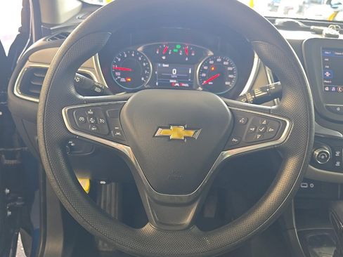 Used 2023 Chevrolet Equinox LT FWD image 6