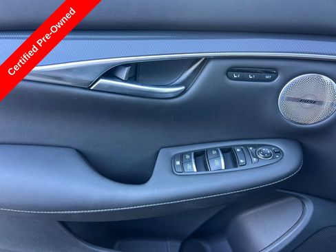 Used 2025 INFINITI QX50 Sport image 12