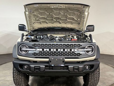 New 2026 Ford Bronco Badlands AWD/4WD image 87