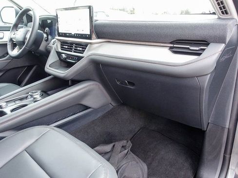 New 2026 Ford Explorer Active w/ Active Comfort Package image 8