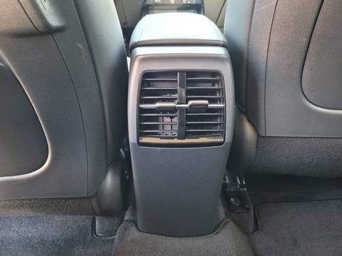 Used 2023 Kia Niro EX FWD image 15