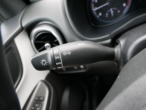 Certified 2023 Hyundai Kona SEL AWD/4WD image 28