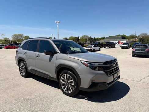 New 2026 Subaru Forester Touring AWD/4WD image 16