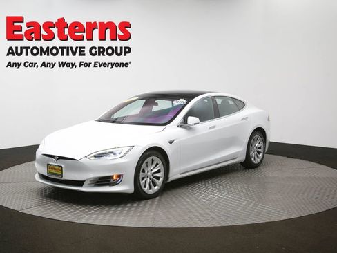 Used 2018 Tesla Model S 75D image 52