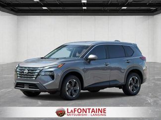 Used 2025 Nissan Rogue SV AWD/4WD video 1