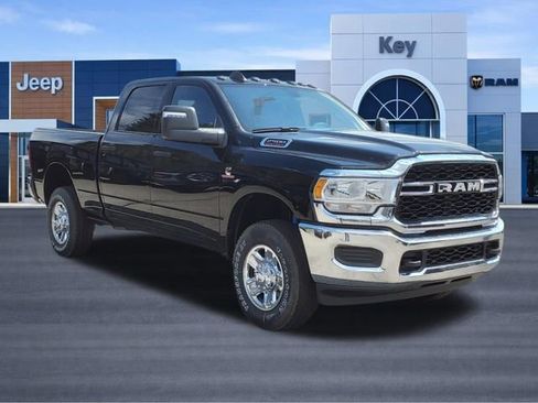 Used 2023 RAM 2500 Tradesman image 21