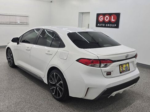 Used 2021 Toyota Corolla SE FWD image 4