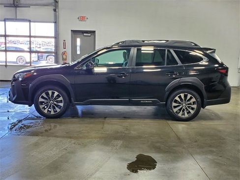 Certified 2023 Subaru Outback Limited image 7