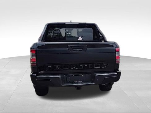 Used 2024 Nissan Frontier SV w/ Hardbody Edition AWD/4WD image 9