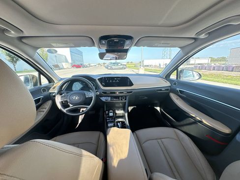 Used 2023 Hyundai Sonata Limited w/ Cargo Package FWD image 21