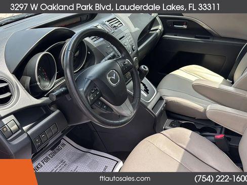 Used 2015 MAZDA MAZDA5 Grand Touring FWD image 24