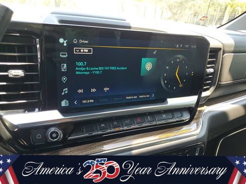 Used 2023 Chevrolet Silverado 1500 LT RWD image 28