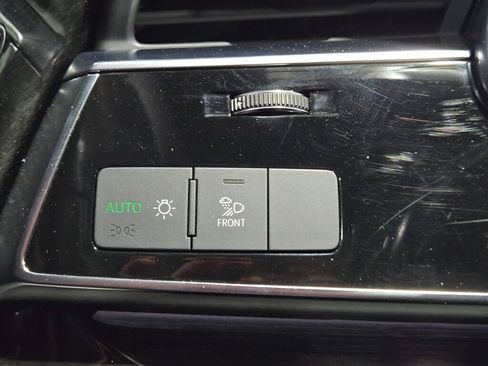 Used 2022 Audi Q7 2.0T Premium image 32