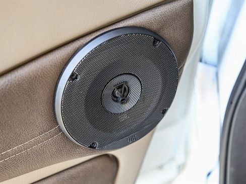 Used 2023 Chevrolet Express 2500 Extended image 46